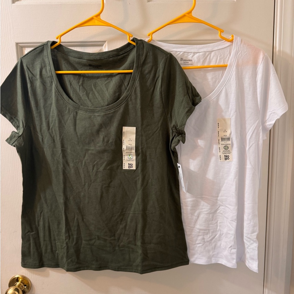 Basic Editions Women's Short Sleeve Tops - Dark Green and White
